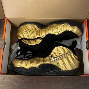 Nike foamposites gold, us men’s 9, gold and black